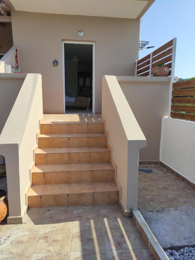 # 6 Giorgos & Chara Apartments Néa Kidonía Kültér fotó