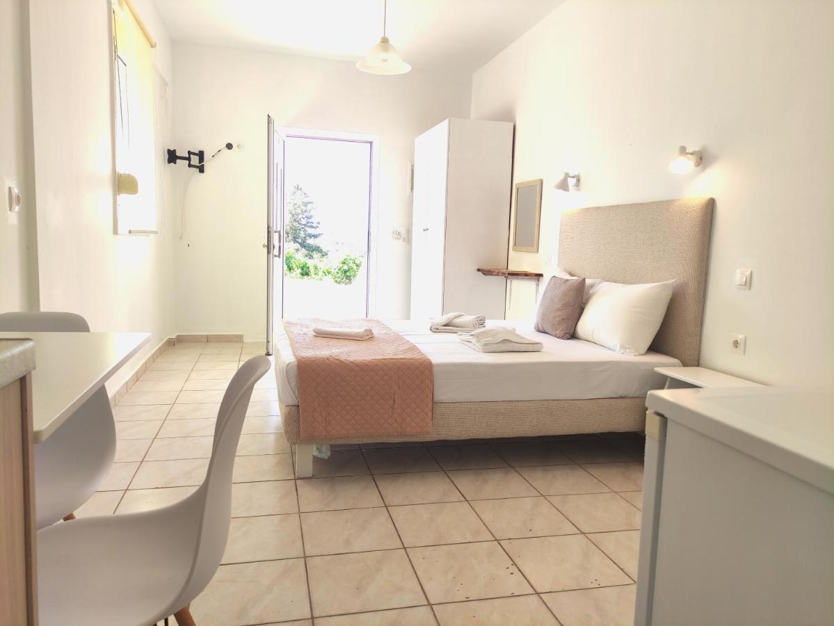# 6 Giorgos & Chara Apartments Néa Kidonía Kültér fotó