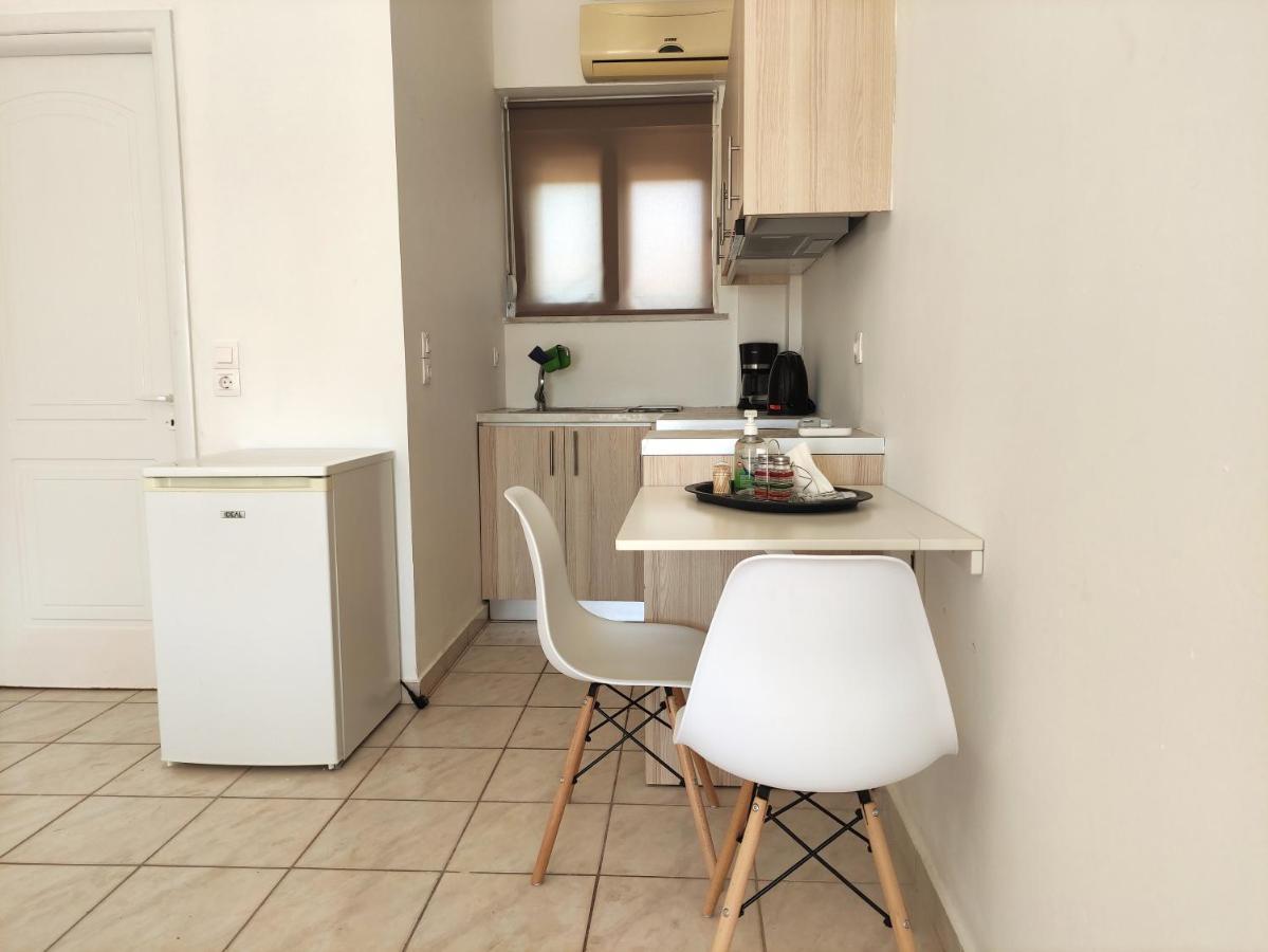 # 6 Giorgos & Chara Apartments Néa Kidonía Kültér fotó